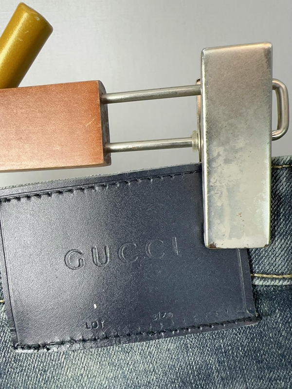 ブランドジーンズ細部ディテール